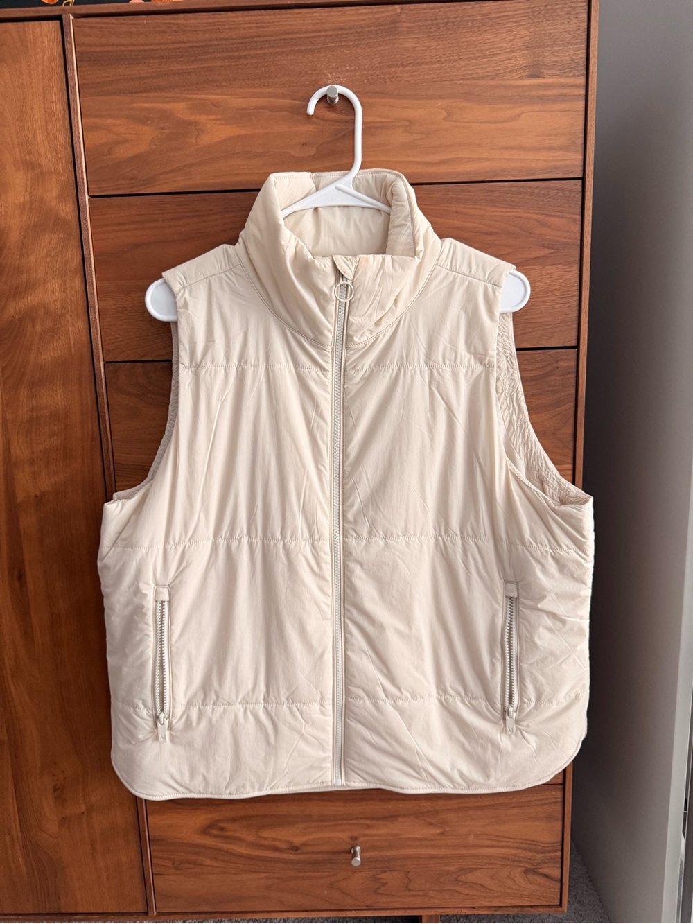 Vuori Cream Quilted Puffer Vest